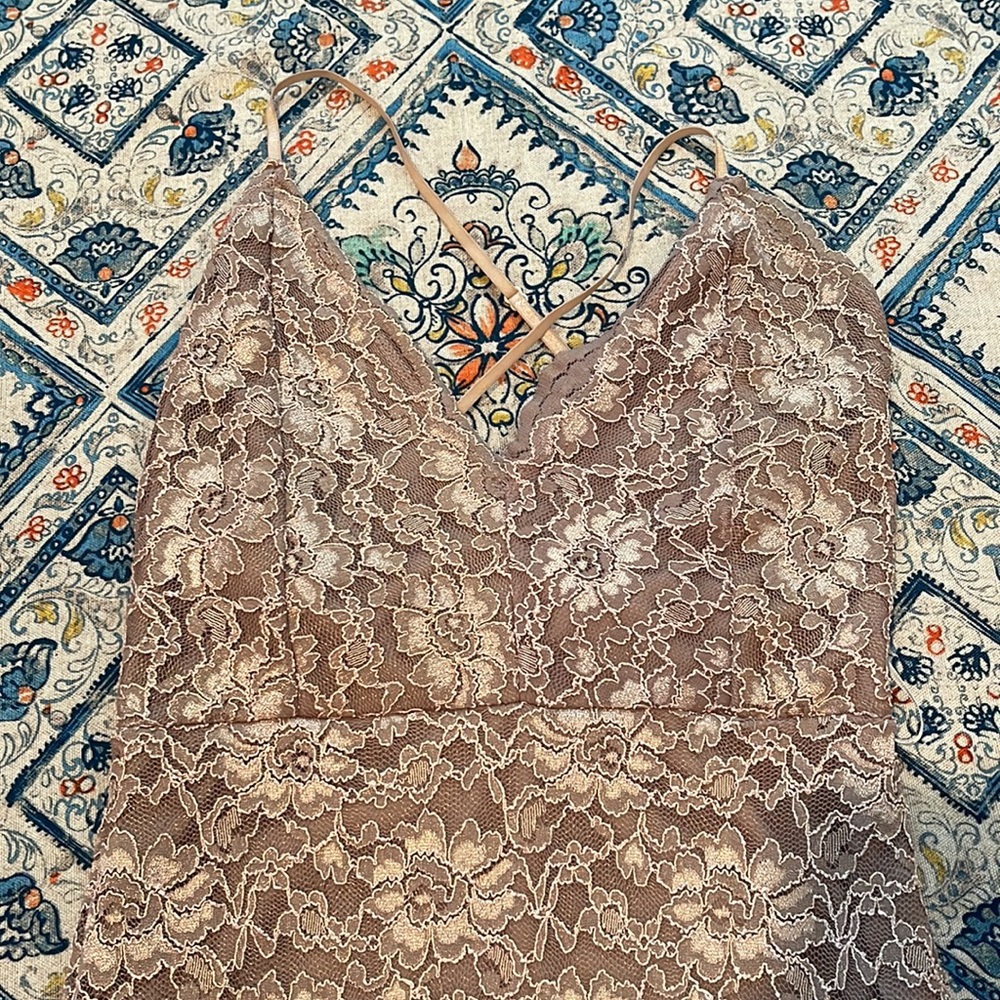 Sexy rose gold lace dress - Picture 5 of 7